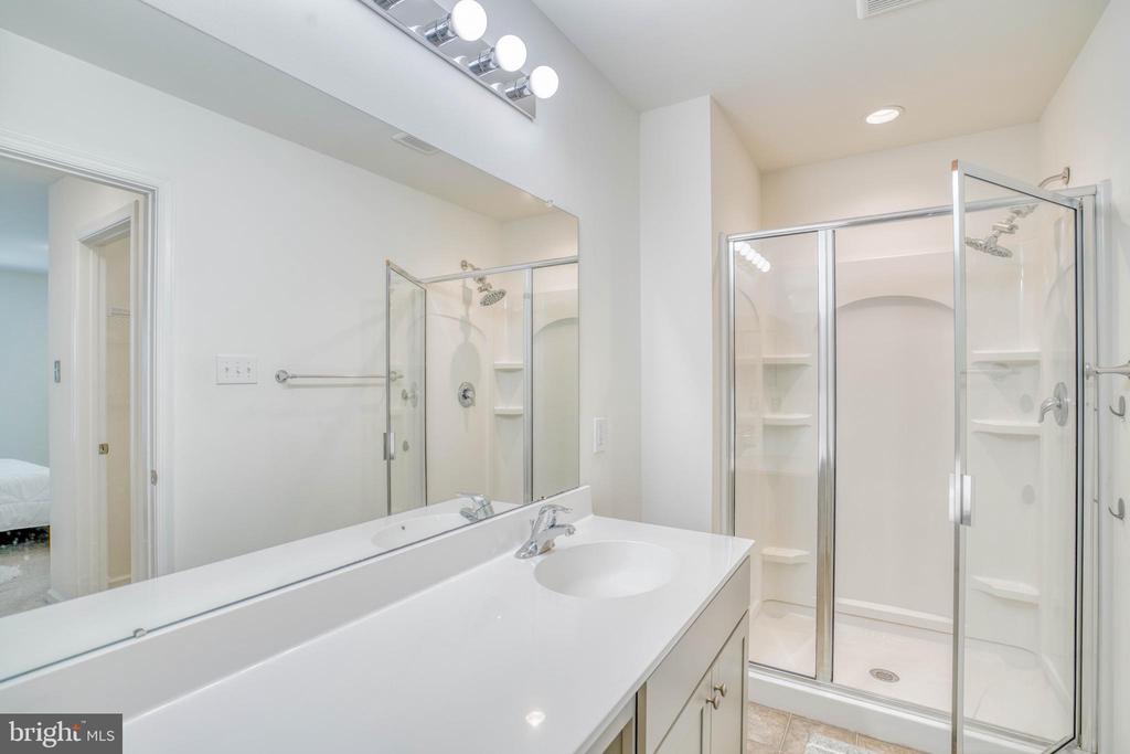 1529 DEKALB STREET Unit: 130