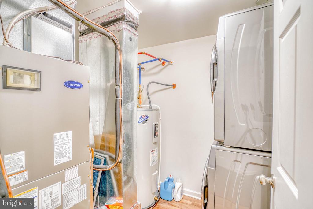 1529 DEKALB STREET Unit: 130