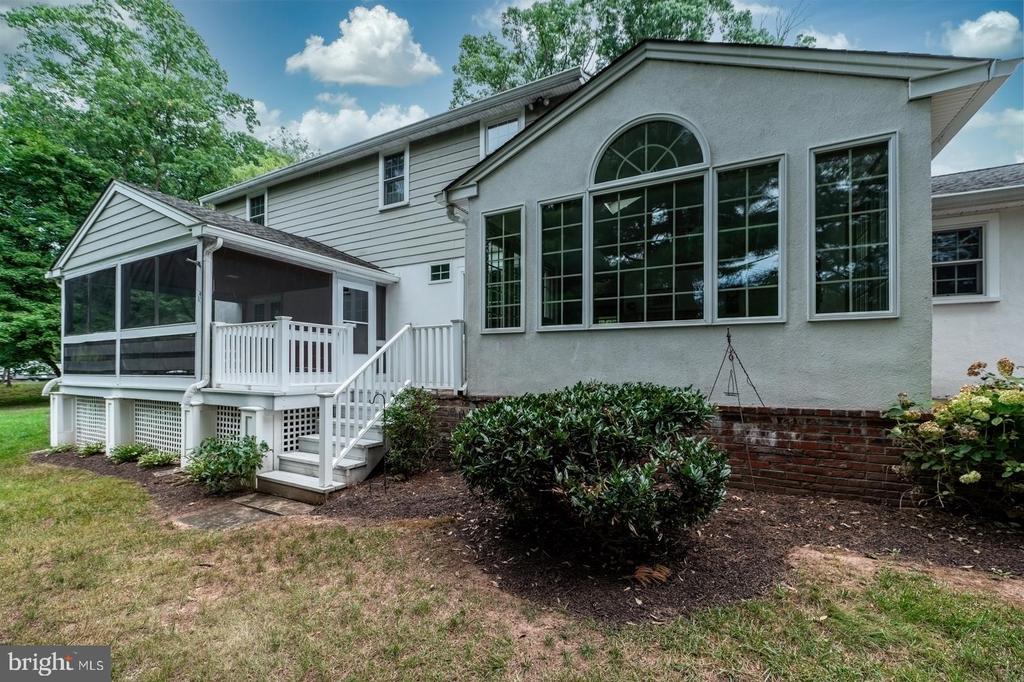 1815 GREEN BRIAR DRIVE Unit:           