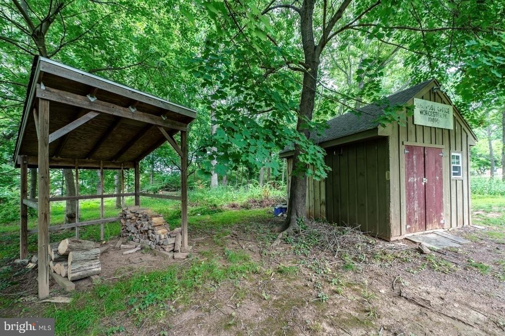 1815 GREEN BRIAR DRIVE Unit:           
