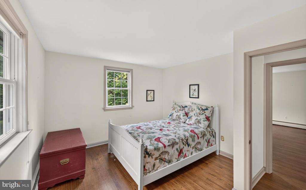 1815 GREEN BRIAR DRIVE Unit:           