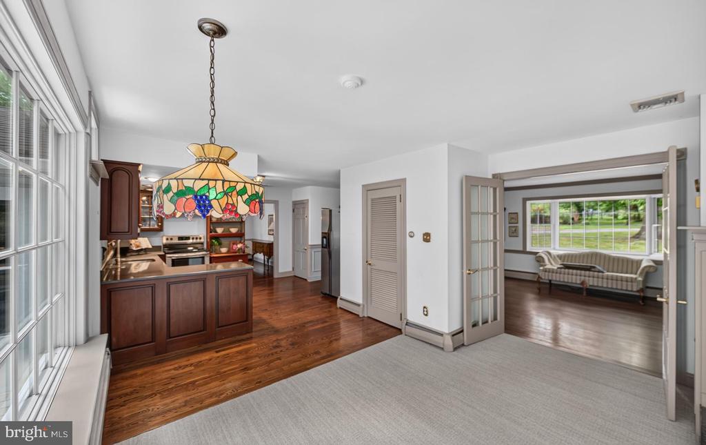 1815 GREEN BRIAR DRIVE Unit:           