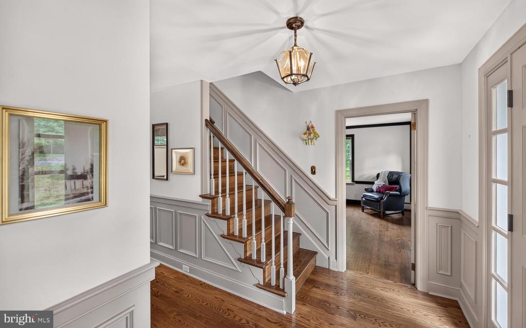 1815 GREEN BRIAR DRIVE Unit:           