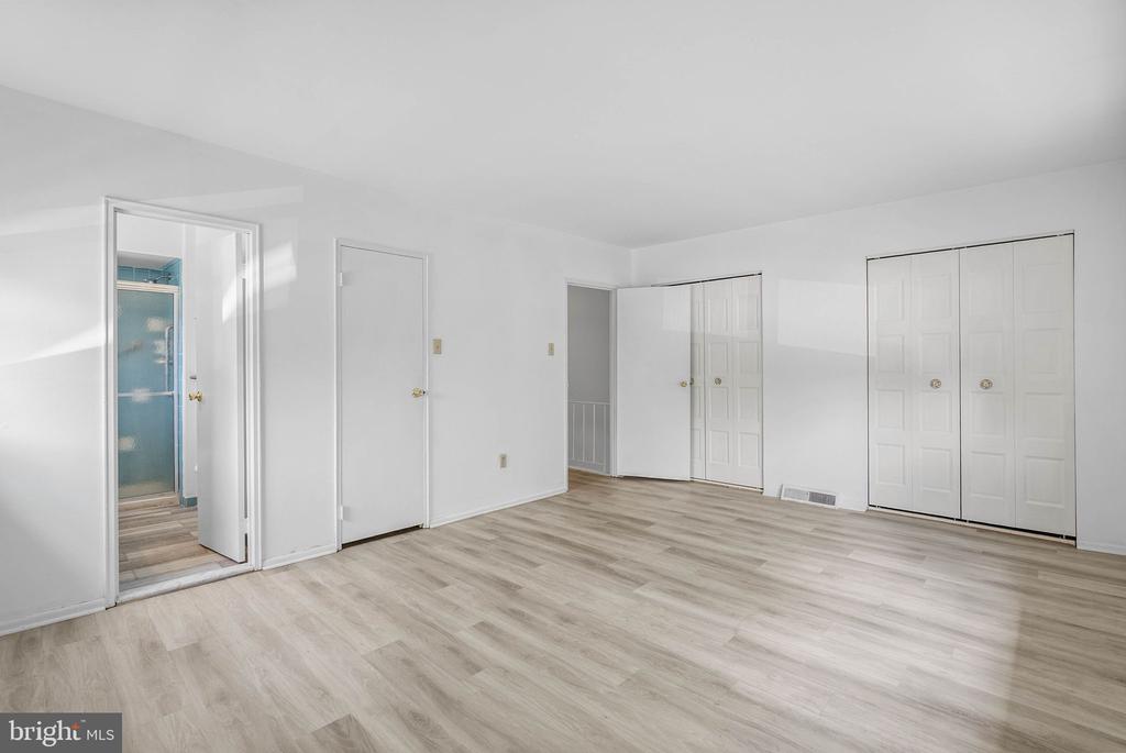 104 HAMPSTEAD DRIVE 104