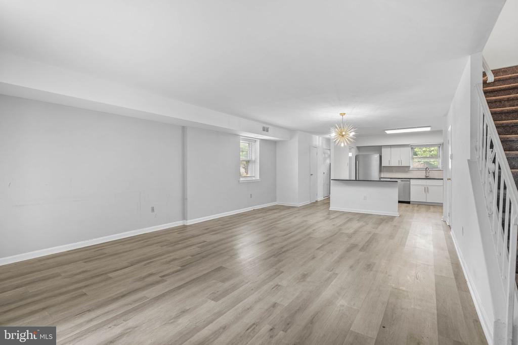 104 HAMPSTEAD DRIVE 104