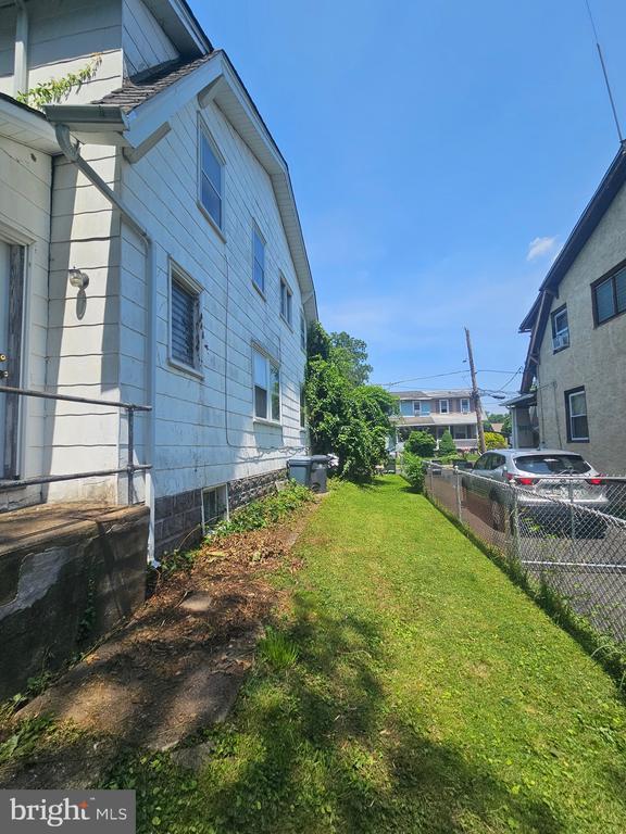 137 HIGH SCHOOL ROAD