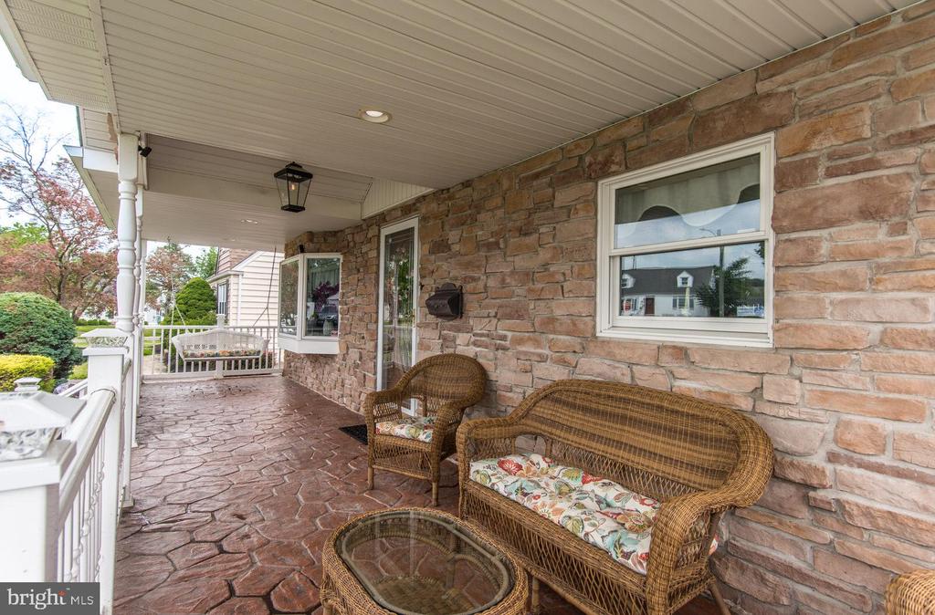 518 STEWART ROAD