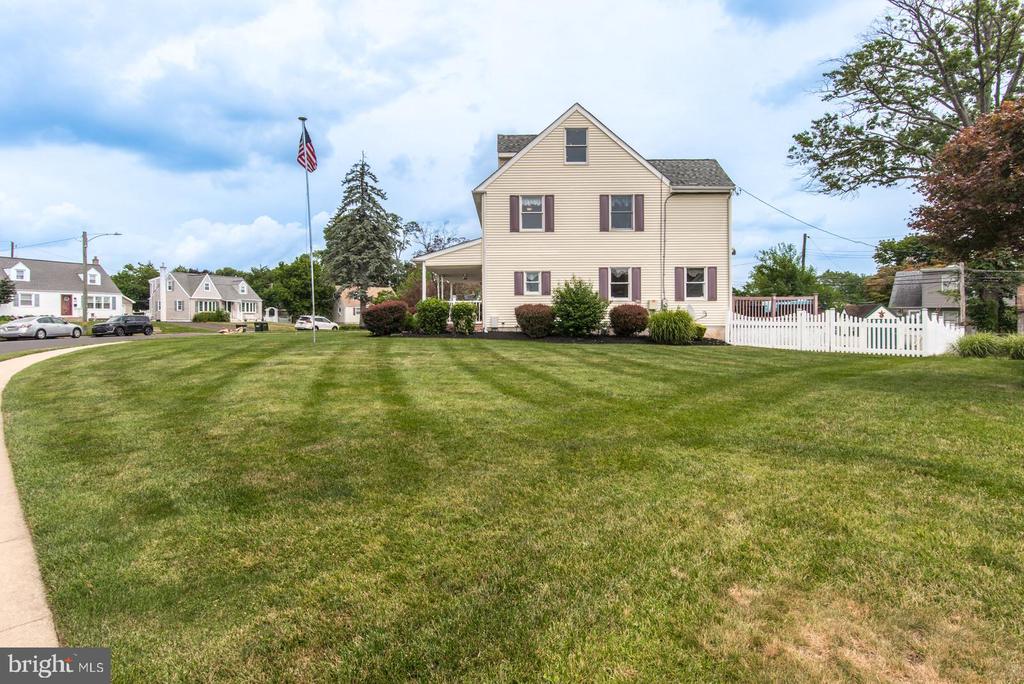 518 STEWART ROAD