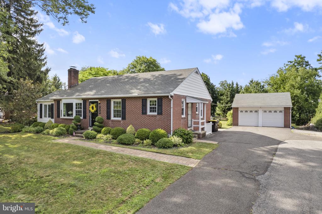 149 LINFIELD TRAPPE ROAD