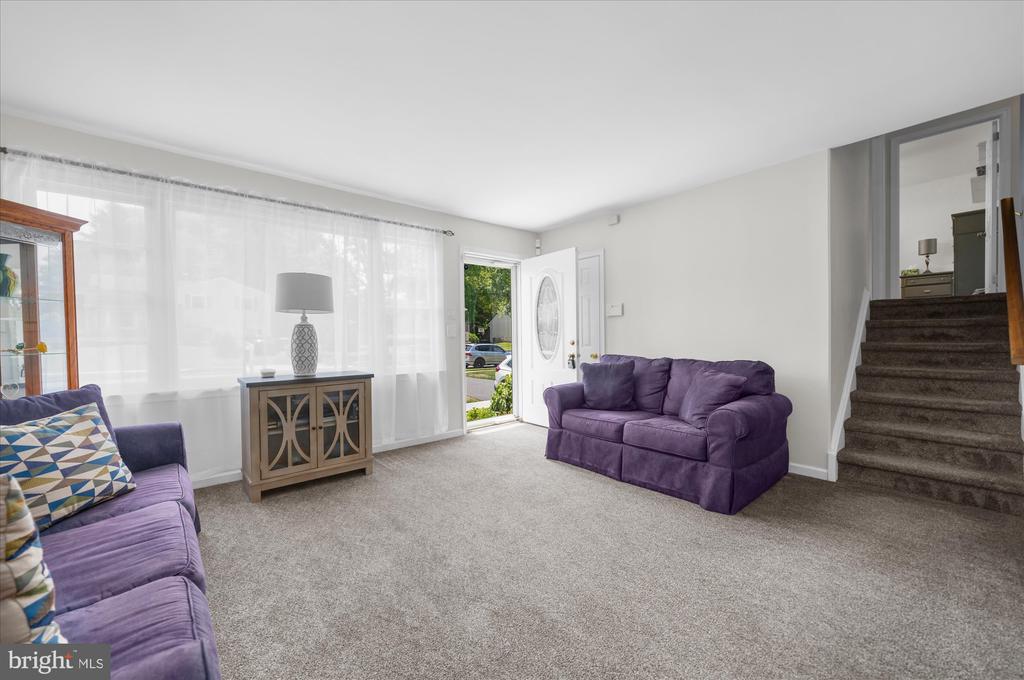 333 CENTRAL DRIVE