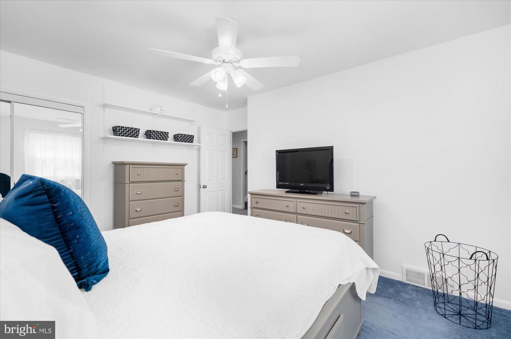 333 CENTRAL DRIVE