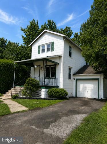 2260 W WALNUT STREET