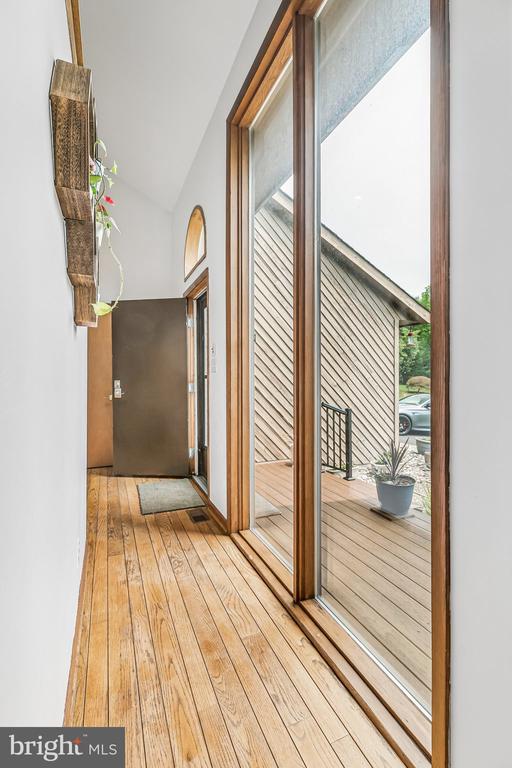 7 HAYCROFT DRIVE