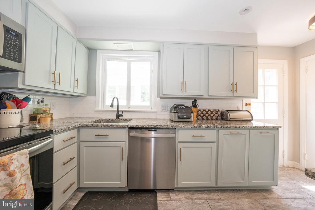 532 OTT ROAD
