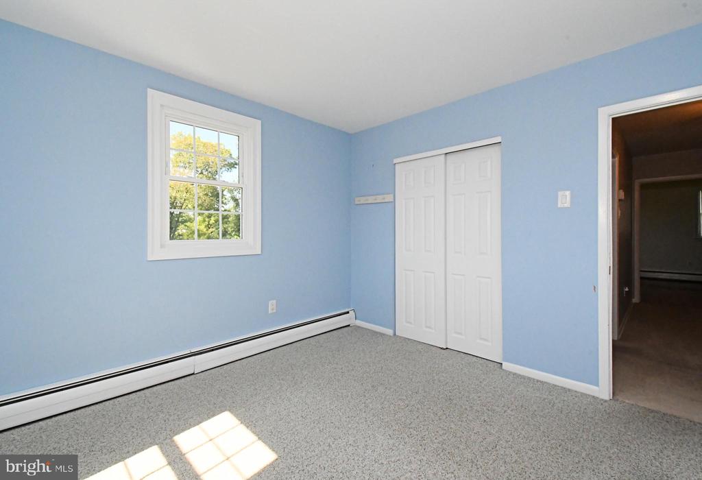 735 BELL LANE