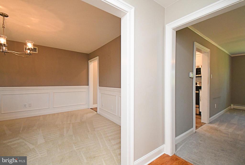 735 BELL LANE