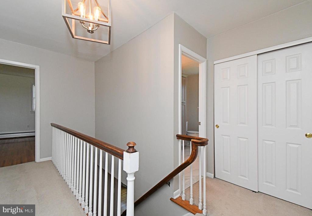 735 BELL LANE