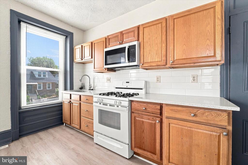 700 DEKALB STREET