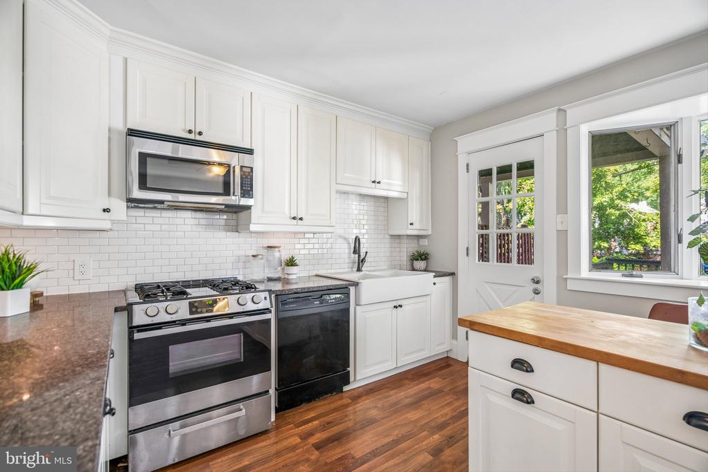 314 OAK ROAD