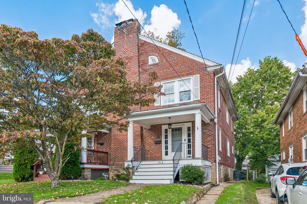 314 OAK ROAD