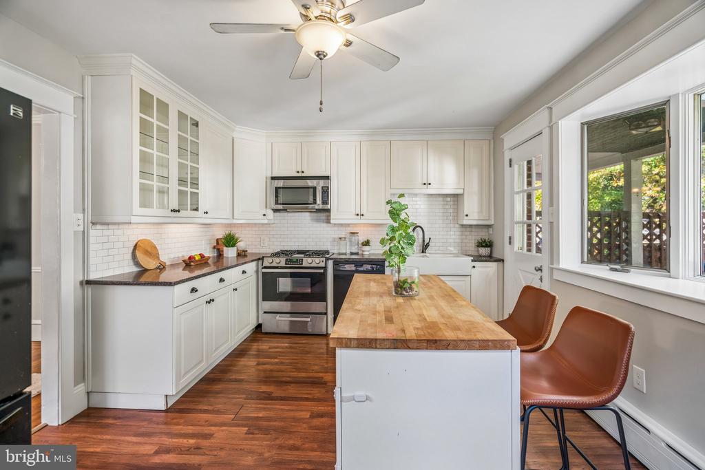 314 OAK ROAD