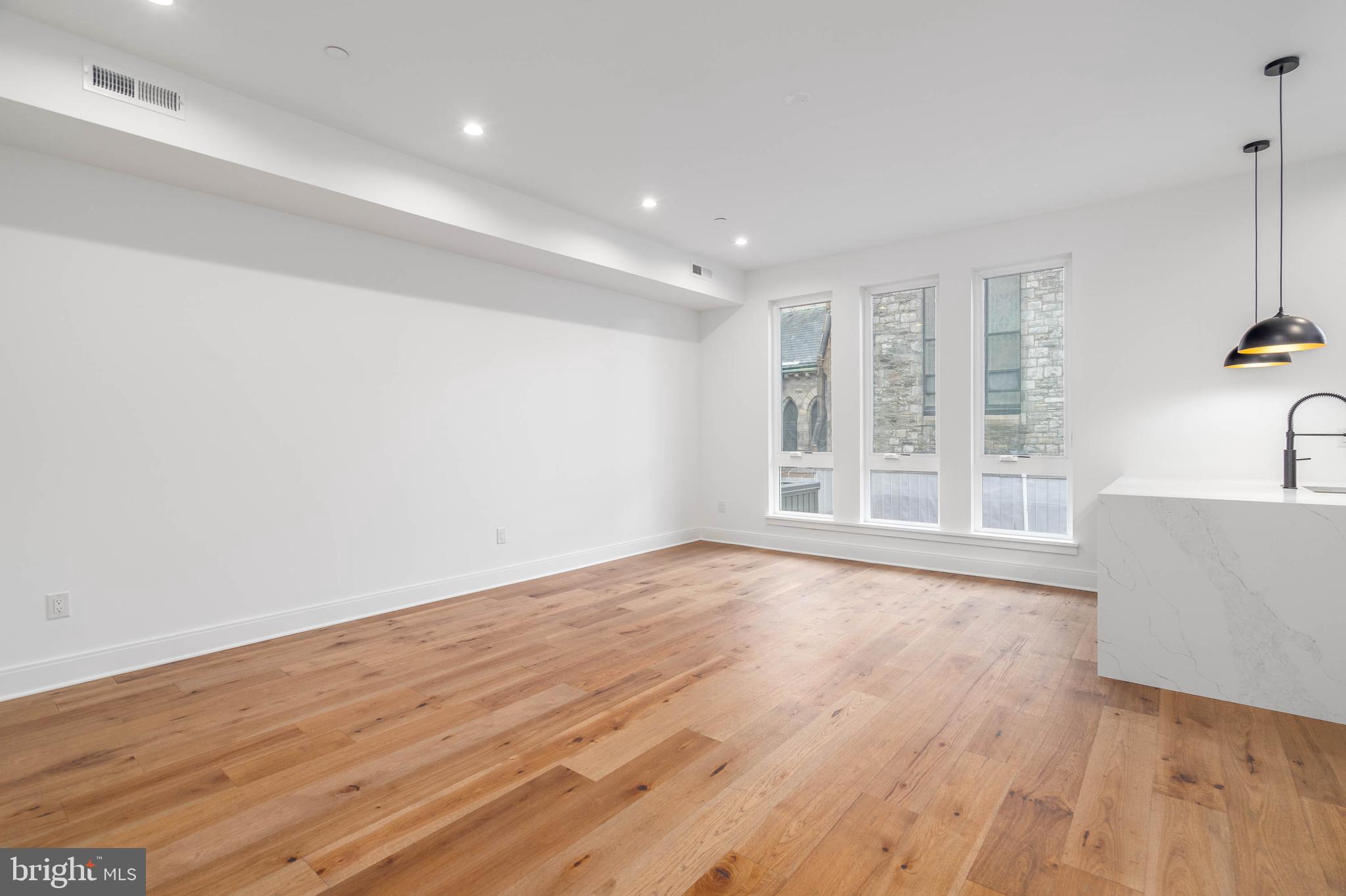 308 REED STREET 1