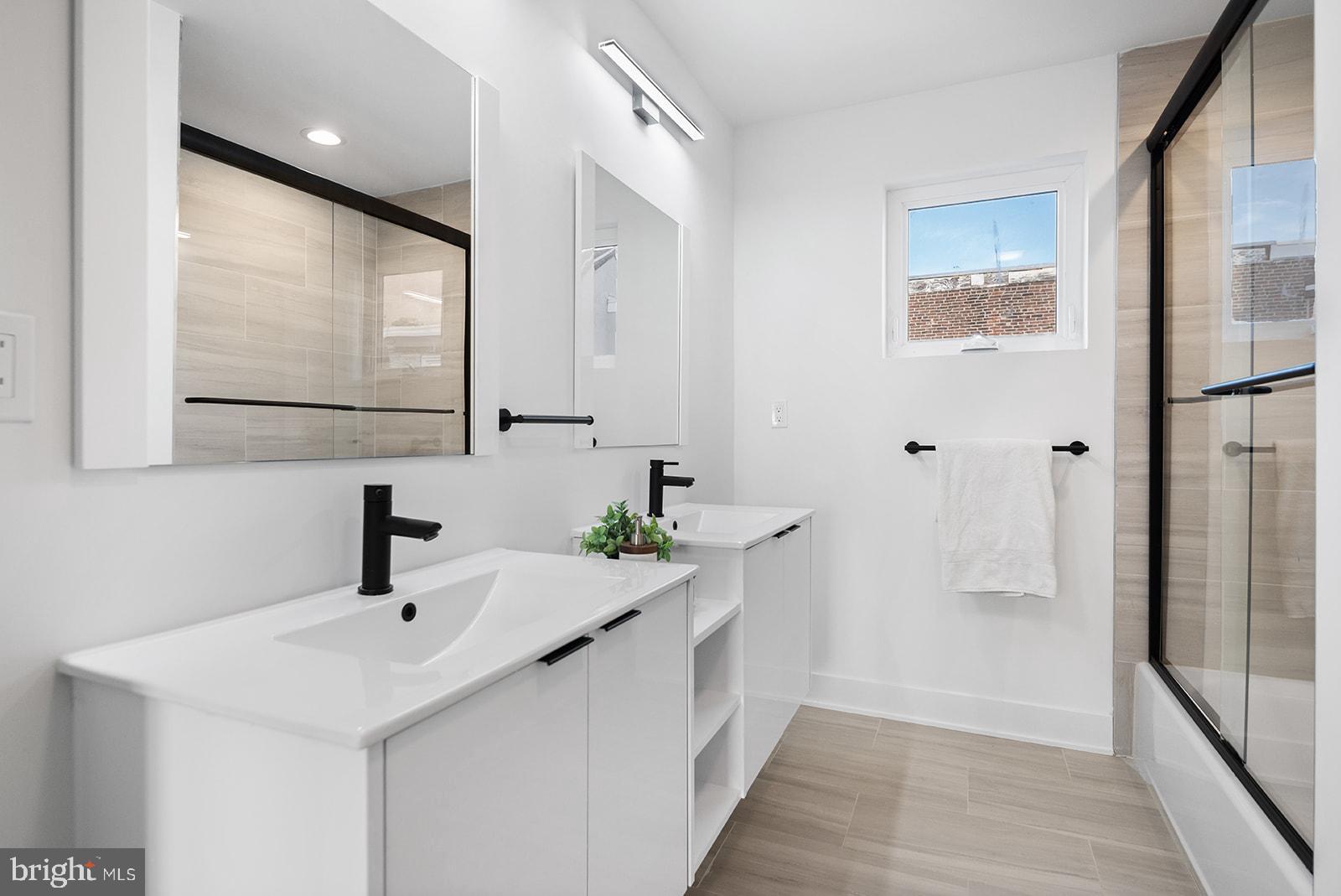 1540 FRANKFORD AVENUE 4D