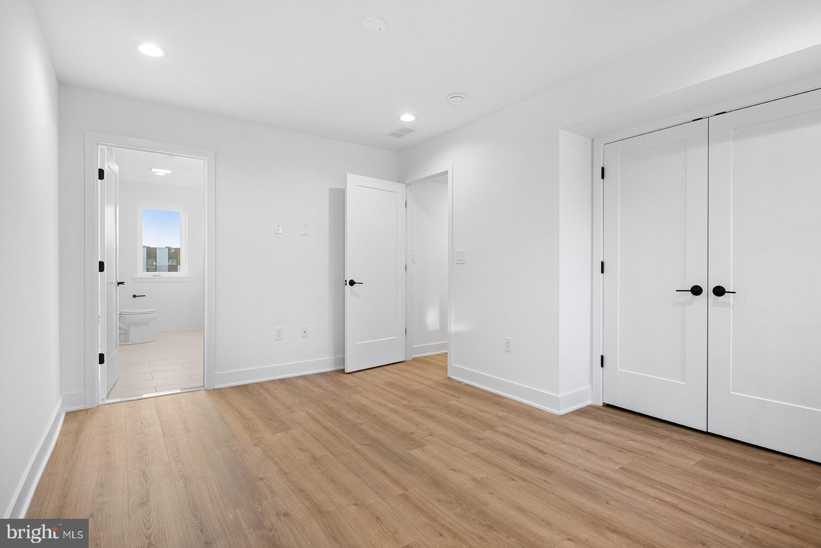 1540 FRANKFORD AVENUE 4D
