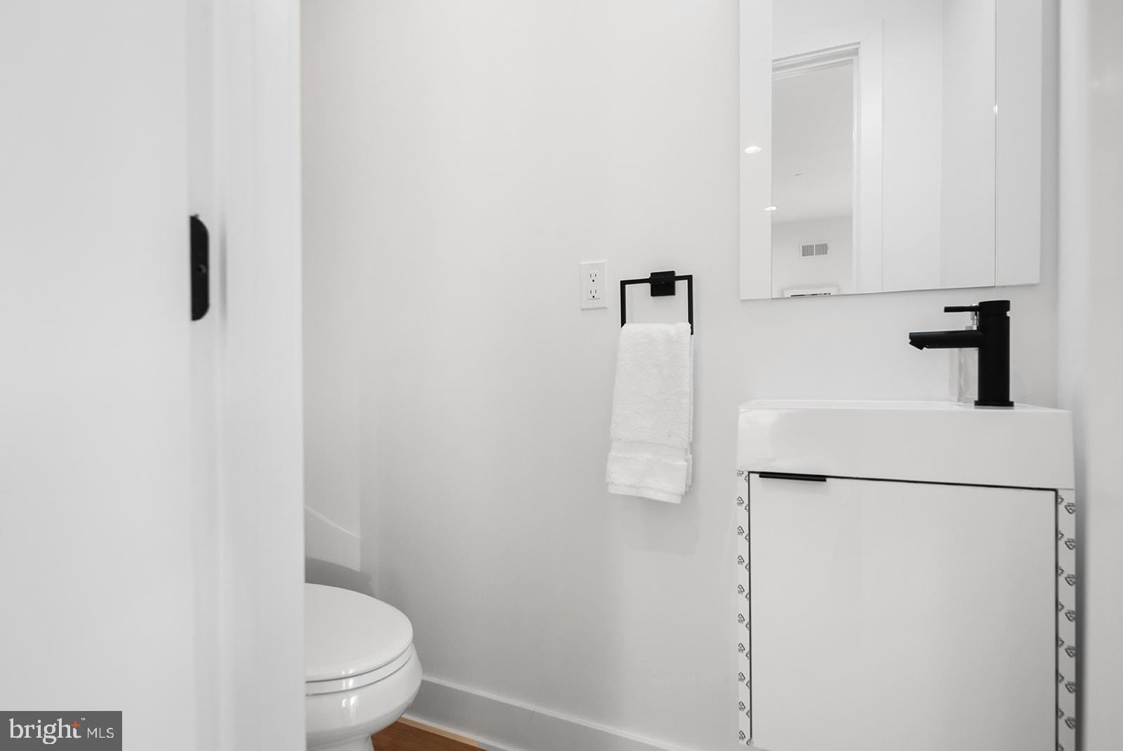 1540 FRANKFORD AVENUE 4D
