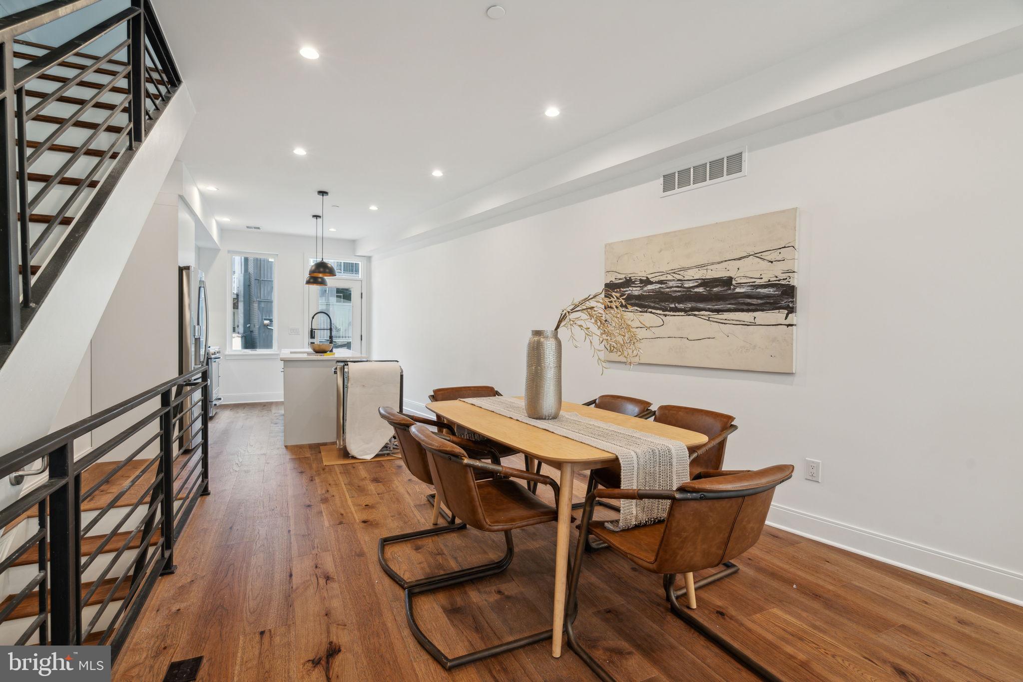 323 GERRITT STREET