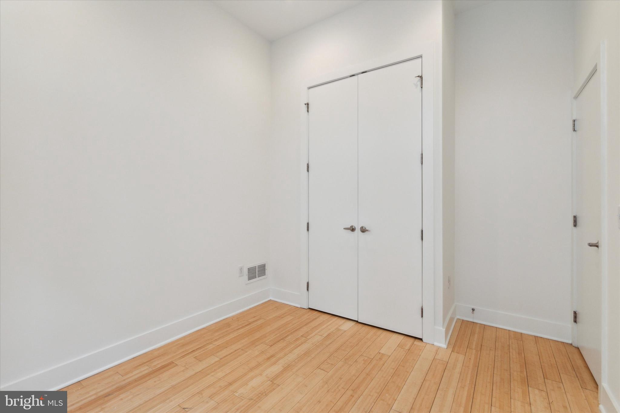 412 N FRONT STREET 21