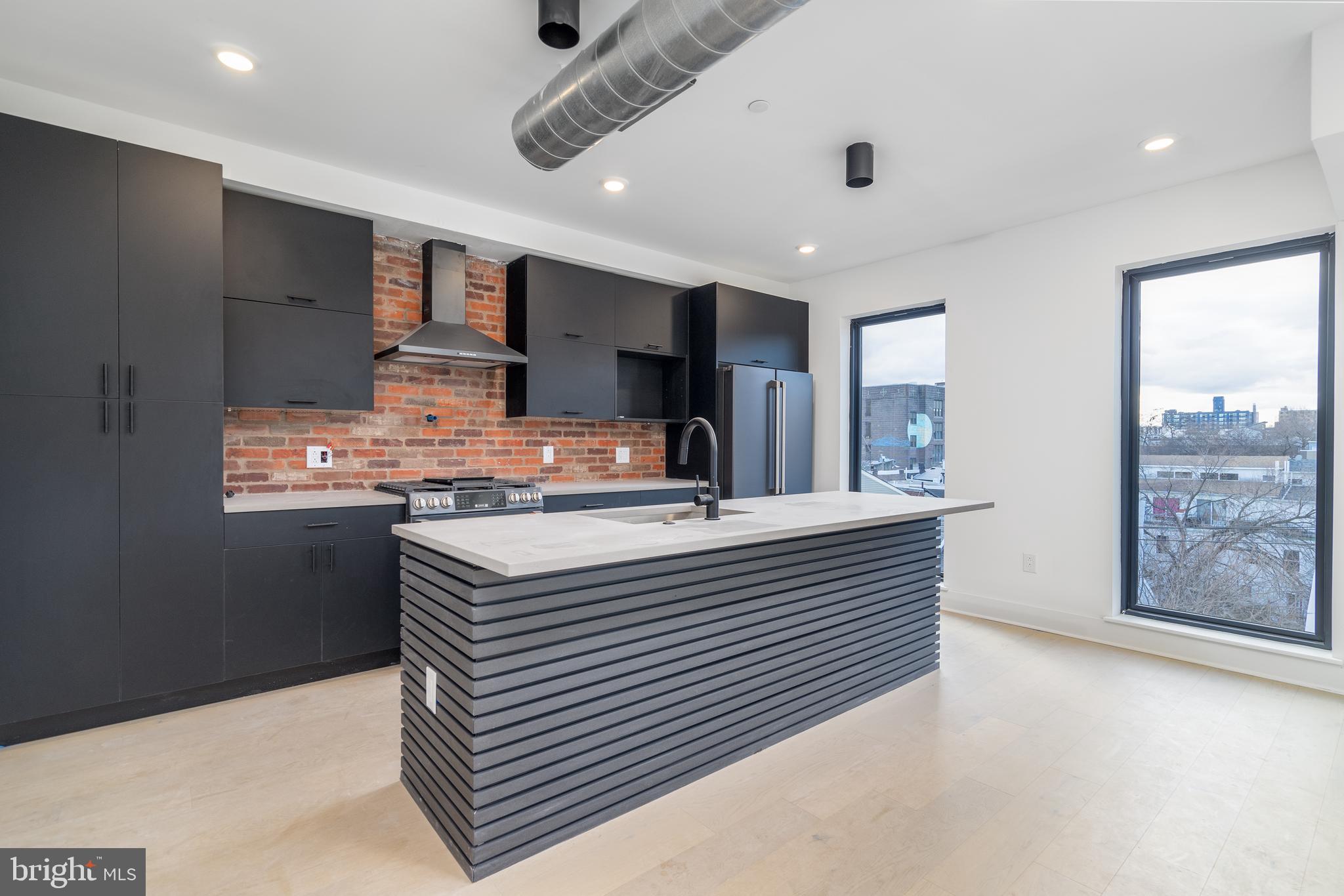 1139 N 3RD STREET 41 7