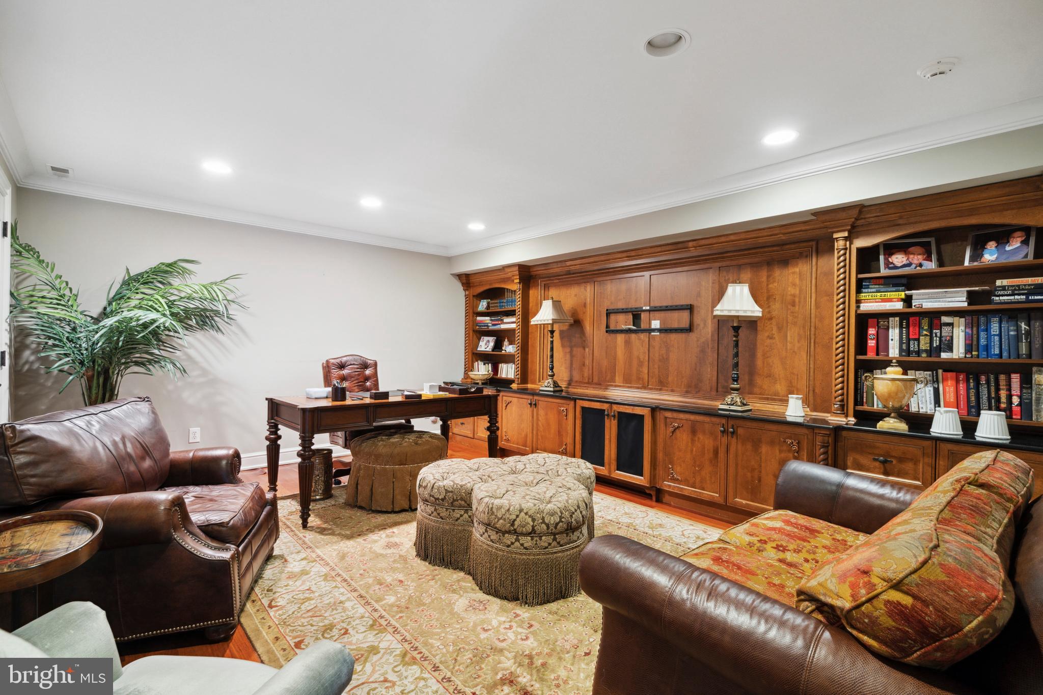 112 LOMBARD STREET