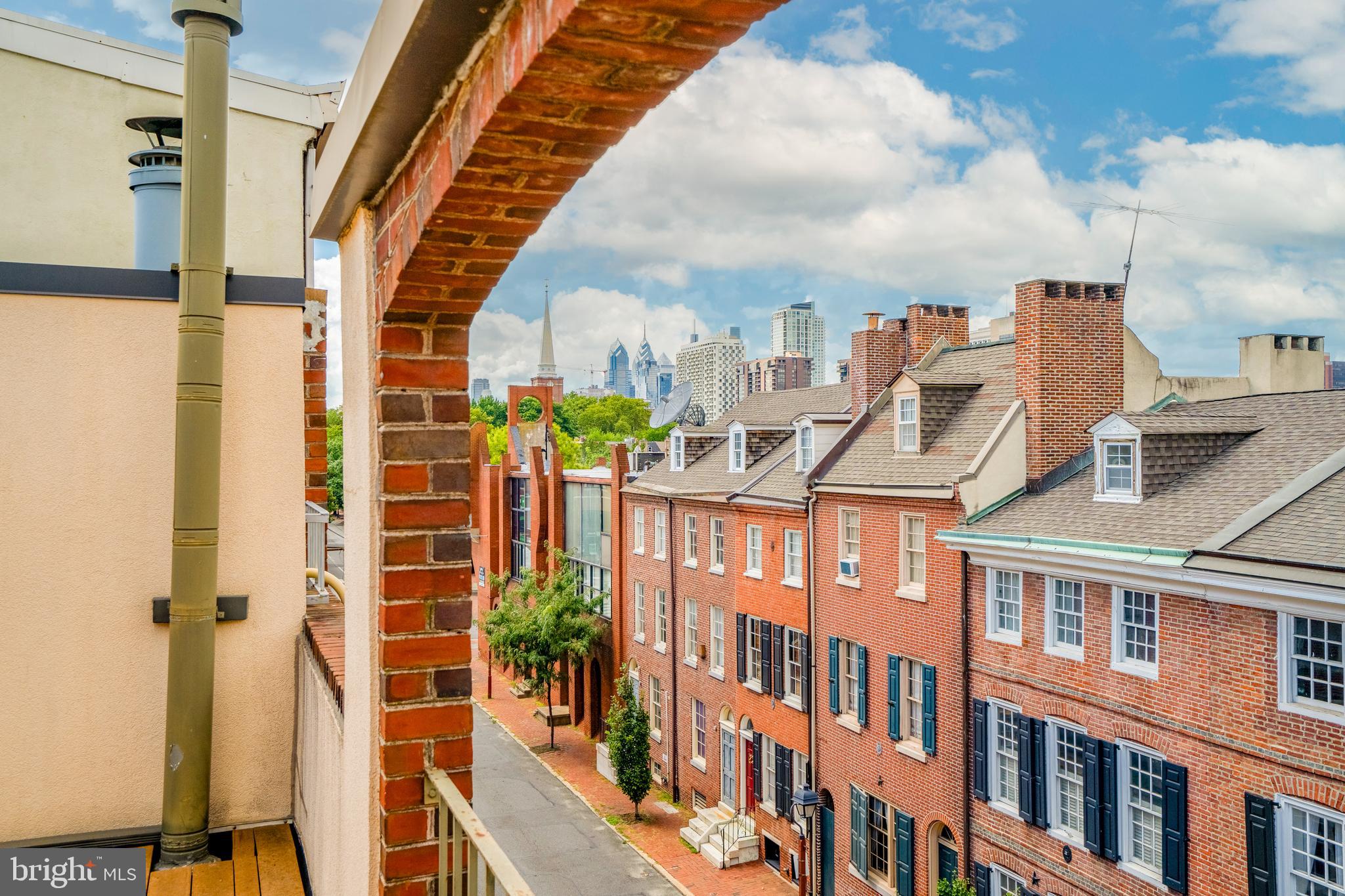 112 LOMBARD STREET