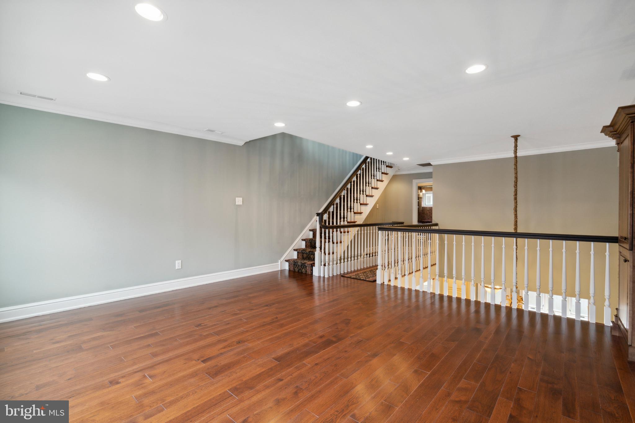 112 LOMBARD STREET