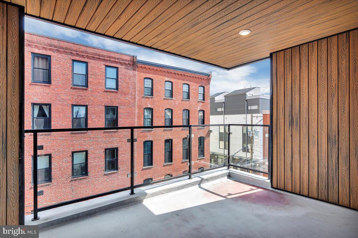 1139 N 3RD STREET 41 6
