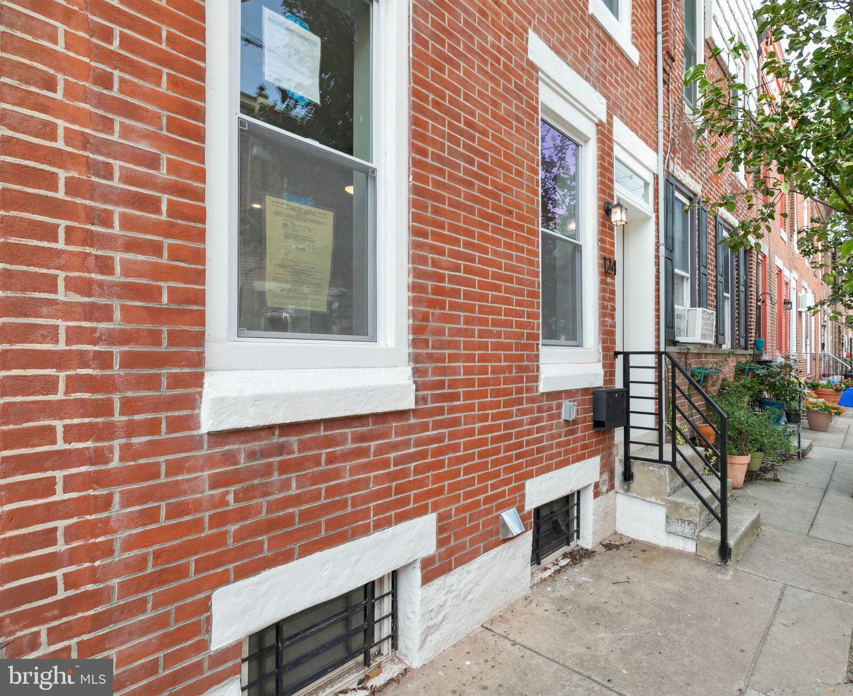 124 MERCY STREET
