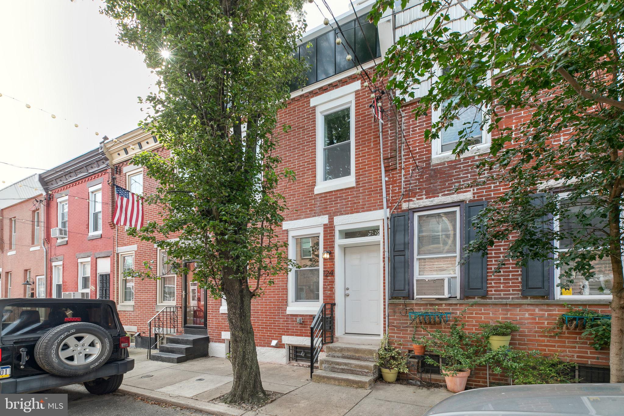 124 MERCY STREET