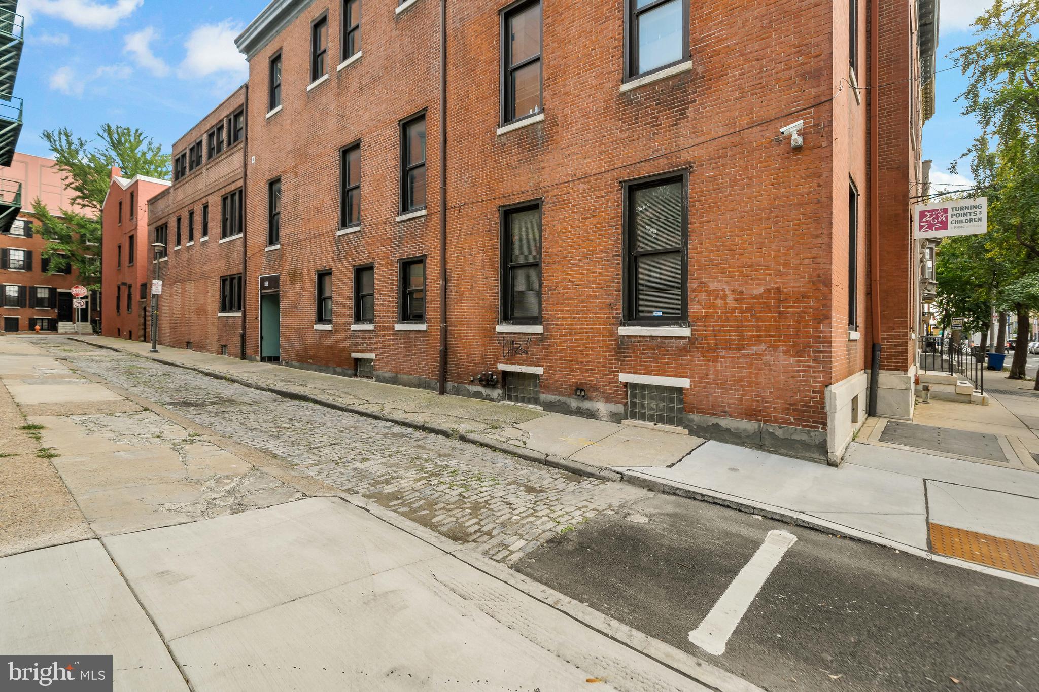 415 S 15TH STREET 419