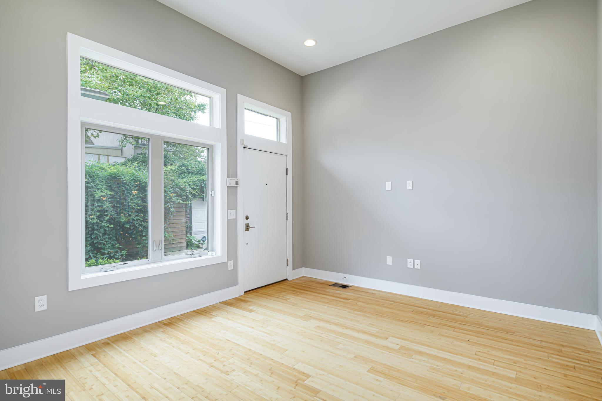 919 N 5TH STREET 22