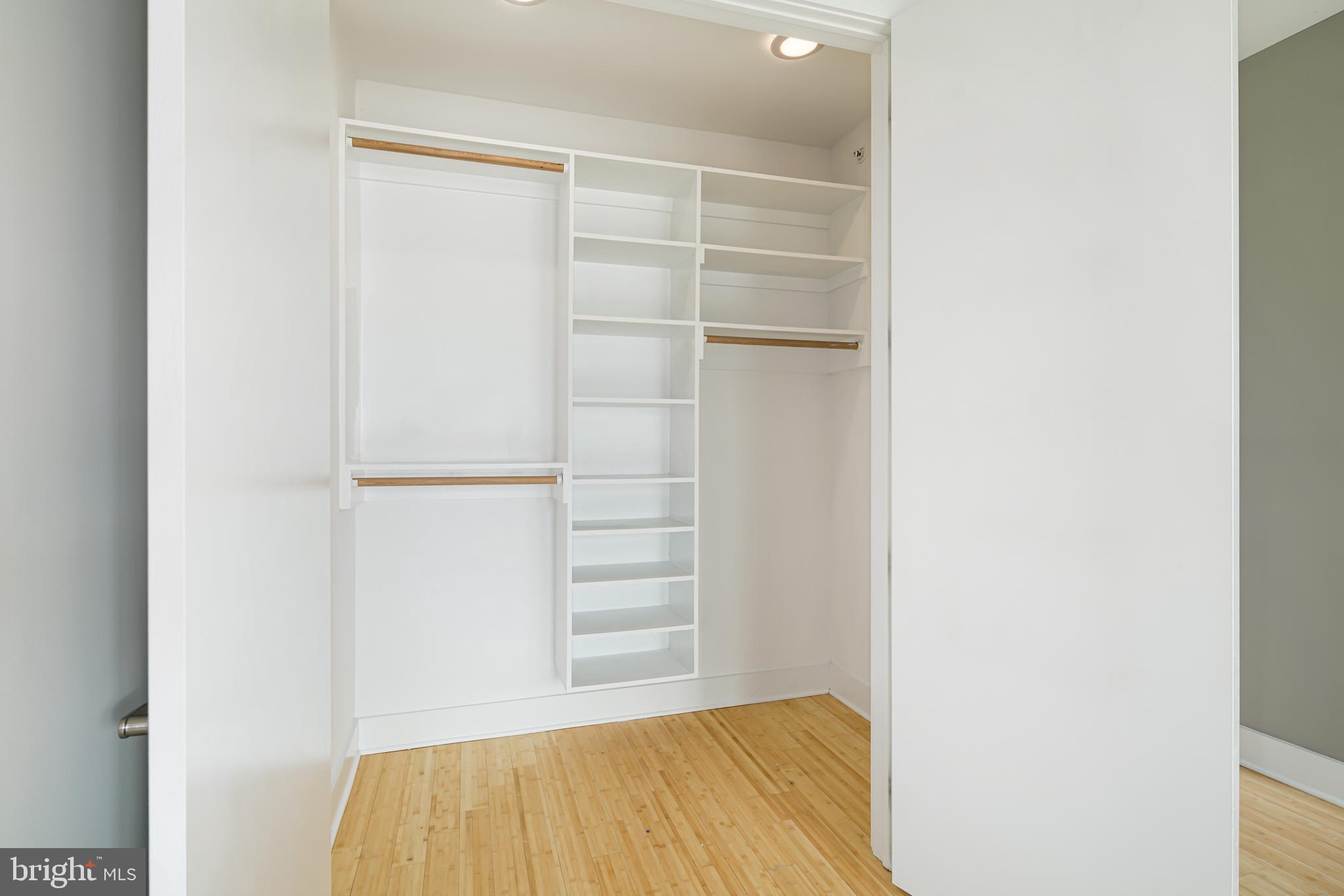919 N 5TH STREET 22