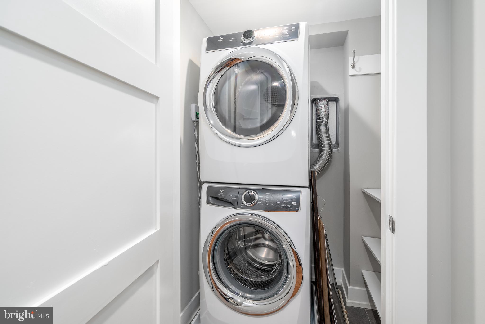262 S 16TH STREET 2
