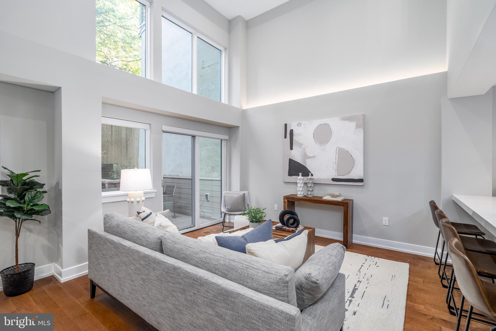 262 S 16TH STREET 2