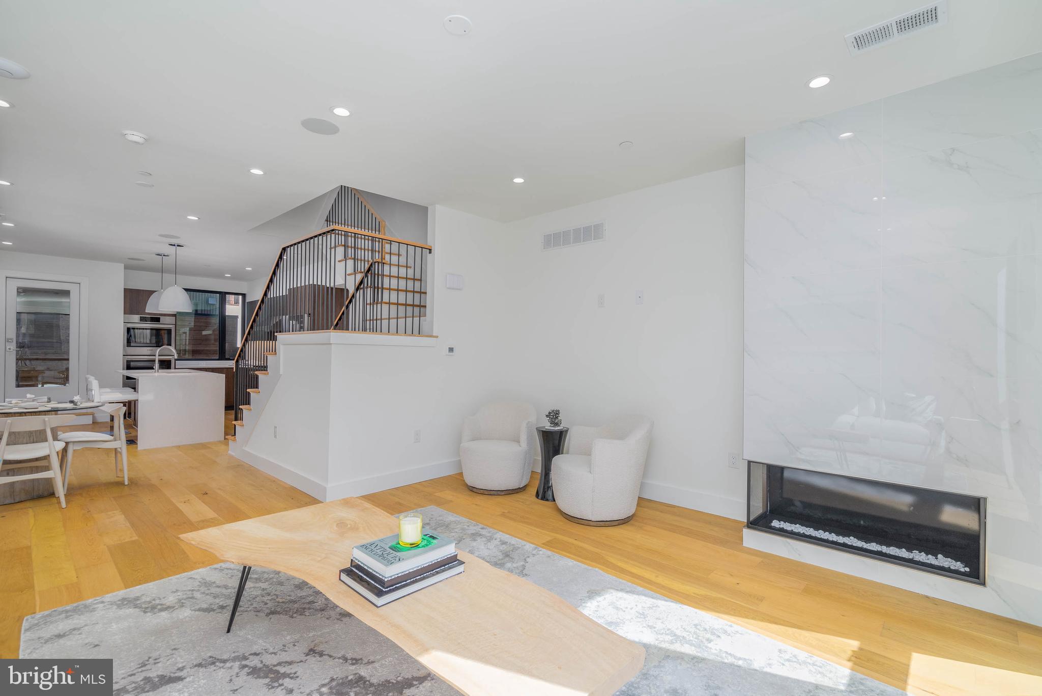 2129 ARCH STREET A