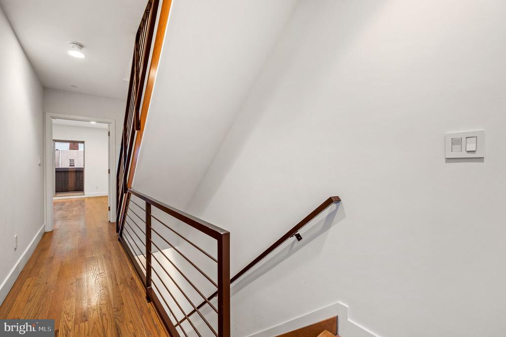 120 ELLSWORTH STREET