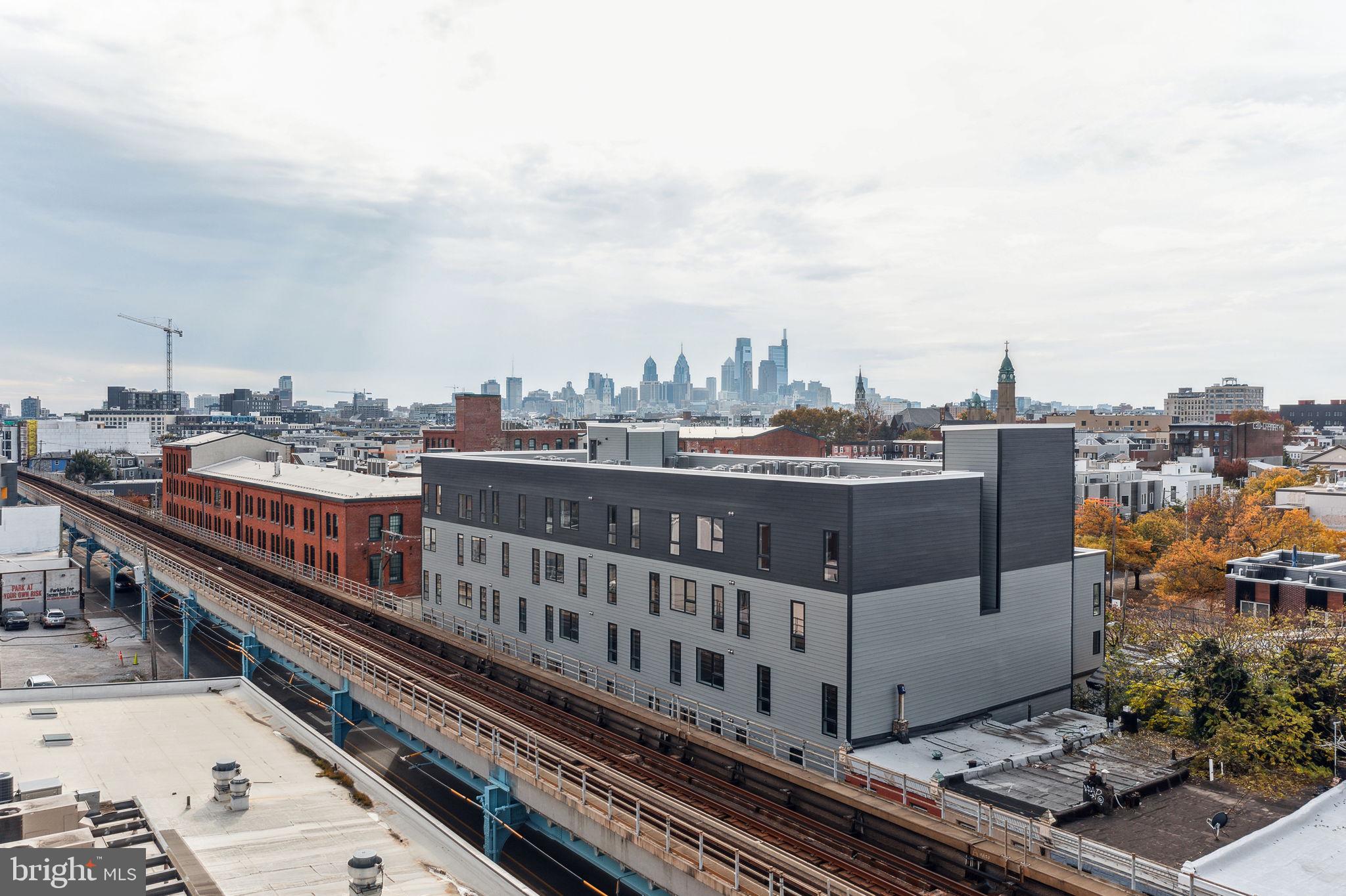 101 W OXFORD STREET 305