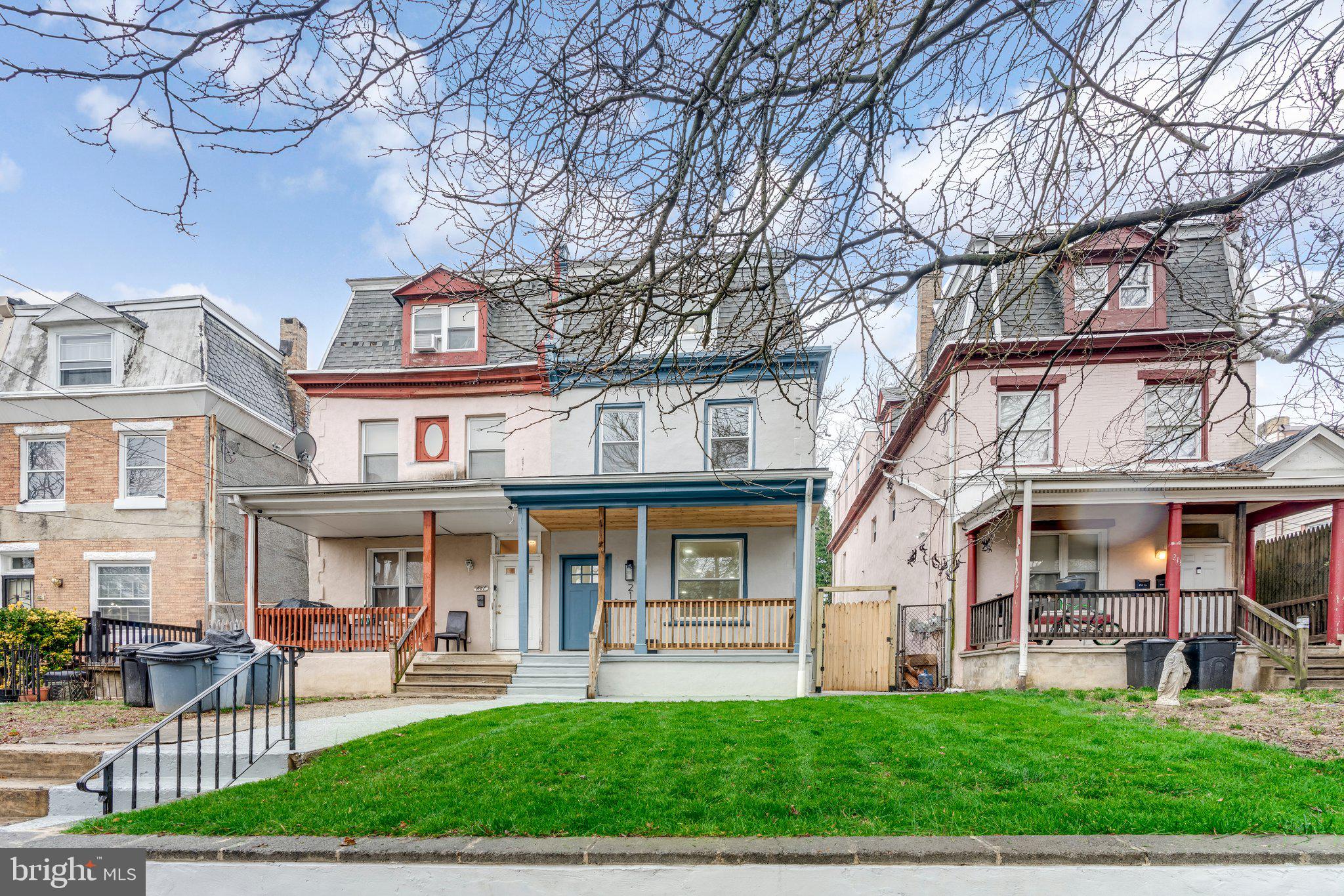 215 W PENN STREET