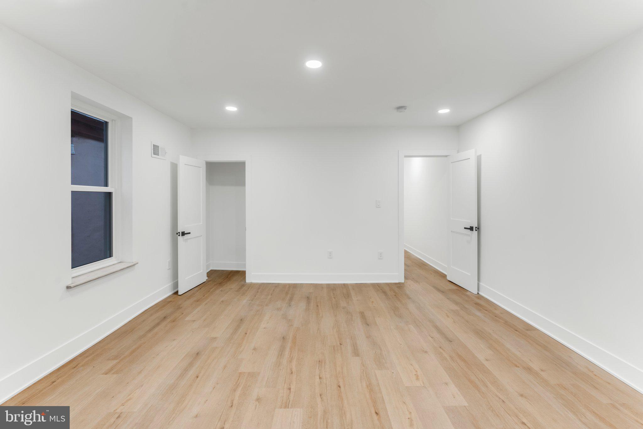 215 W PENN STREET