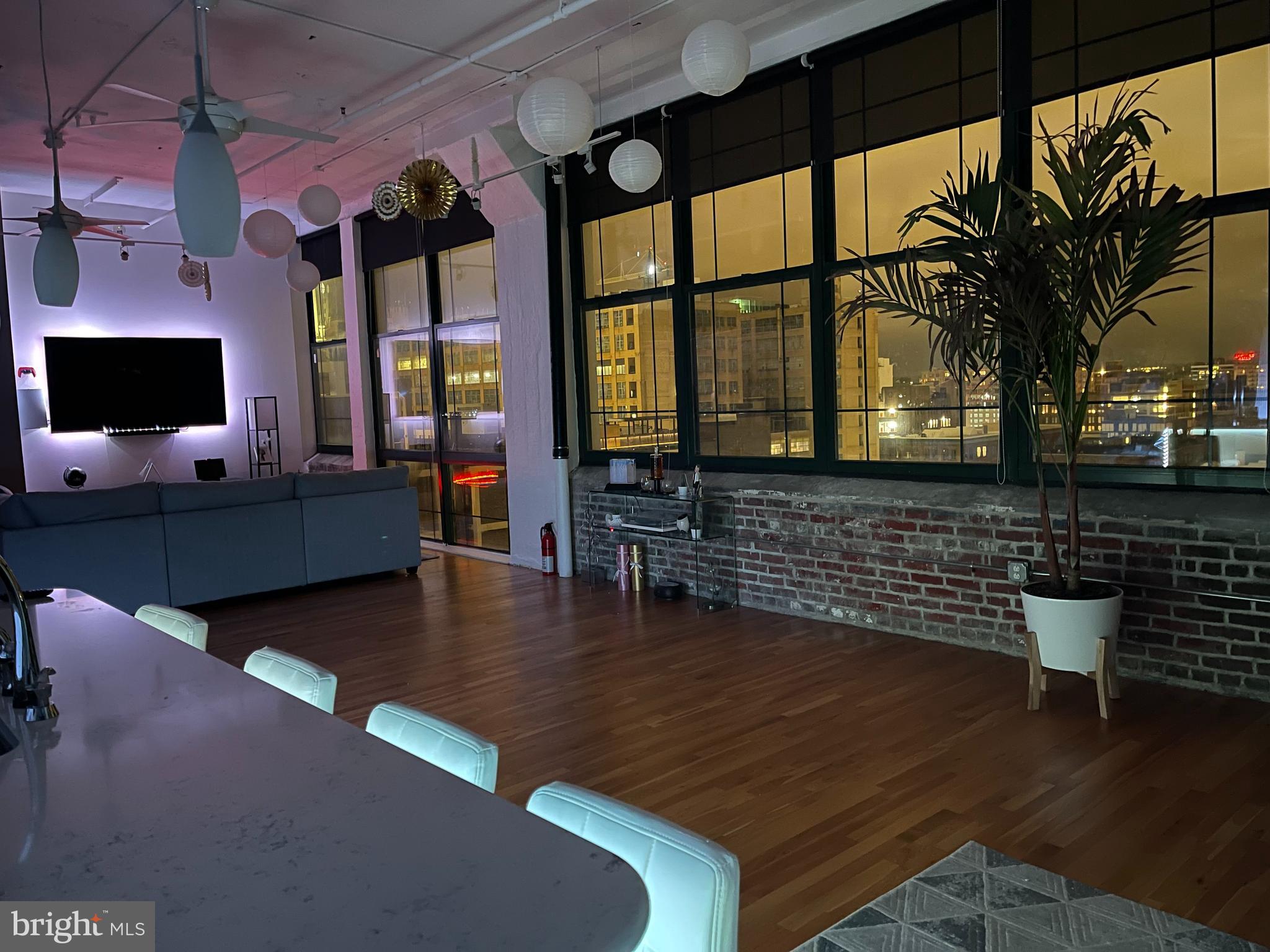 314 N 12TH STREET 1004