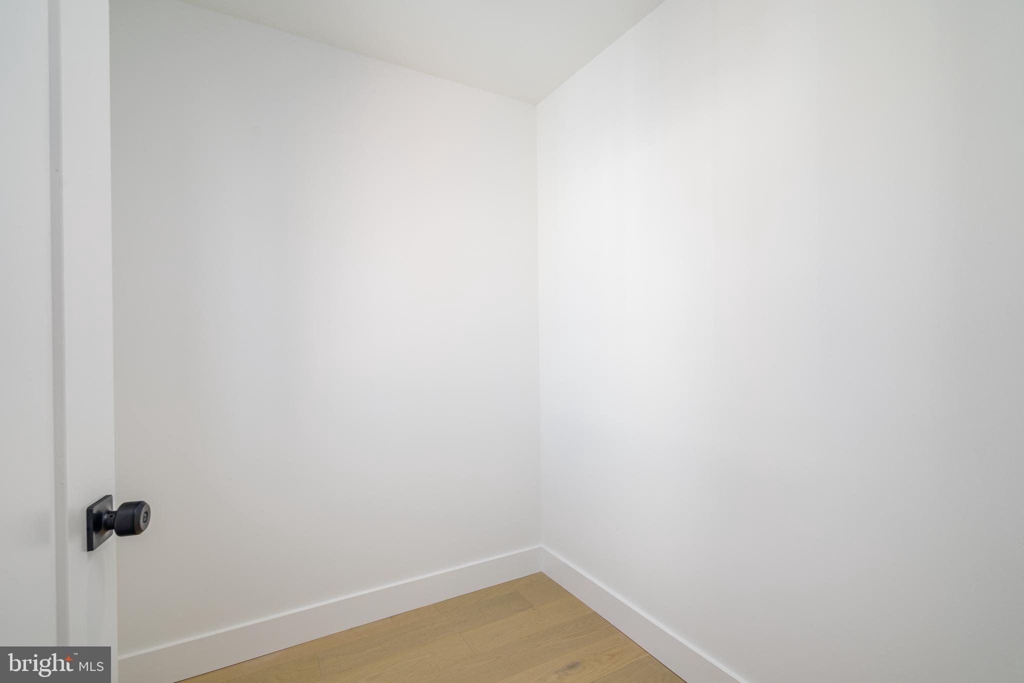 2628 WEBSTER STREET 32 1